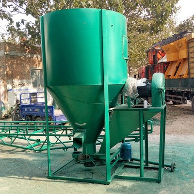 大型飼料混合立式攪拌機 時產300-1000公斤 養殖場粉碎攪拌一體機