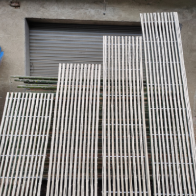 羊床漏板養(yǎng)羊羊床竹羊床漏糞板養(yǎng)殖板羊床漏糞板竹養(yǎng)殖設(shè)備竹床板