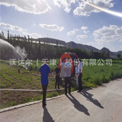 卷盤(pán)式噴灌機(jī)絞盤(pán)式噴灌機(jī)中心支軸輕松噴灌千畝