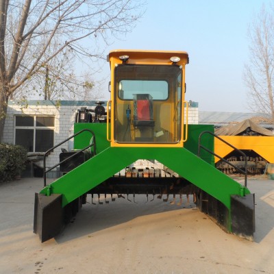 廠家直銷履帶式翻拋機(jī)農(nóng)家肥有機(jī)肥處理設(shè)備翻堆機(jī)堆肥機(jī)翻耙機(jī)