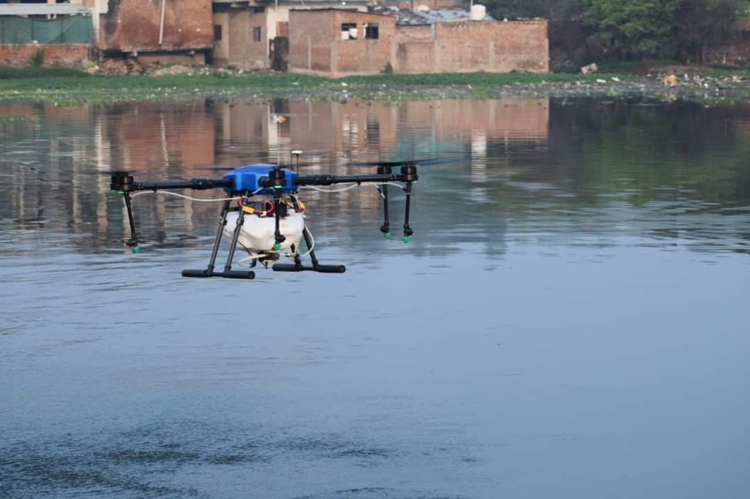 植保無人機、灑藥無人機，播種無人機，施肥無人機