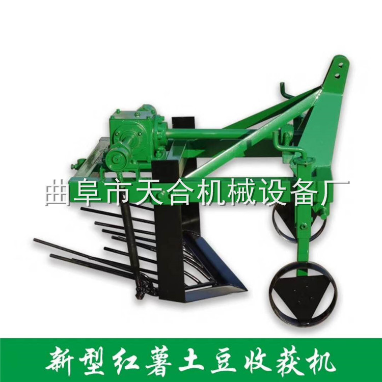 土豆收獲機(jī)44.jpg