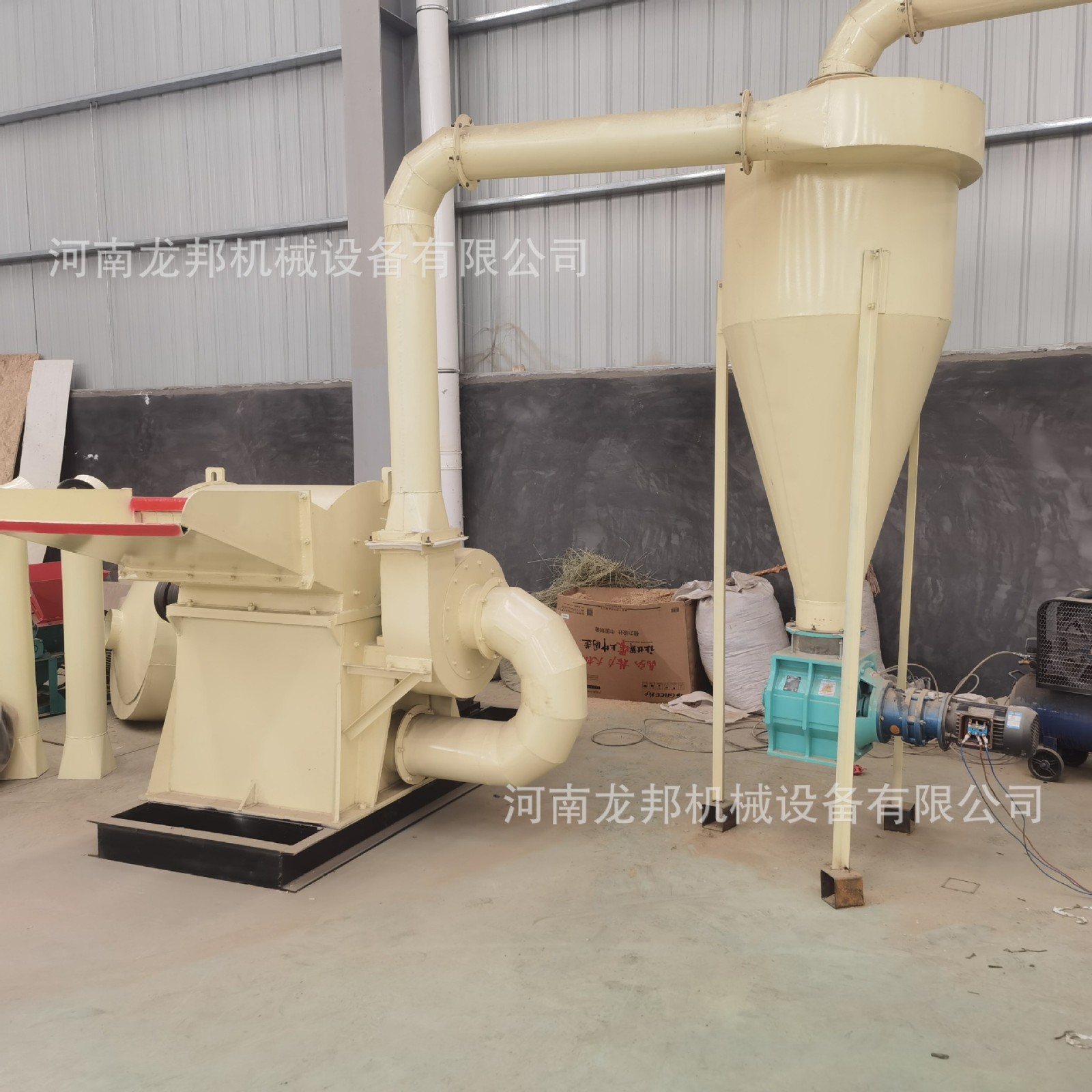 圓木樹干粉碎機園林樹枝粉碎機 木材粉碎機 木屑機 木削機 削片機