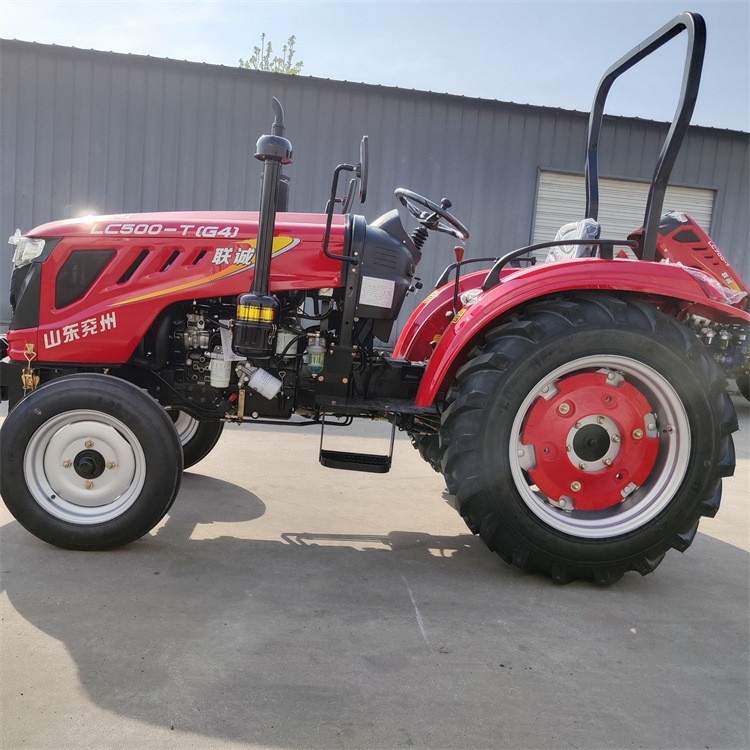 聯(lián)誠(chéng)704型農(nóng)用耕地拖拉機(jī) 70馬力運(yùn)輸四輪車 廠家四驅(qū)旋耕機(jī)