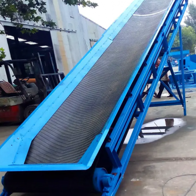 皮帶輸送機(jī) 小型傳送帶 輸送帶裝車卸貨折疊升降移動(dòng)式運(yùn)輸機(jī)