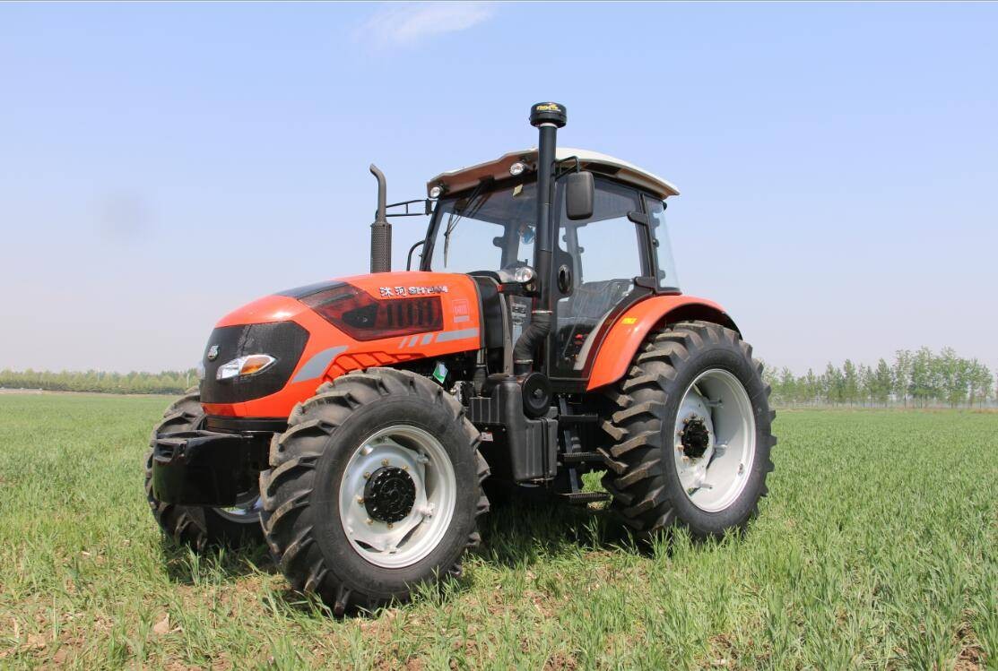 道依茨法爾DF1404輪式拖拉機(jī)