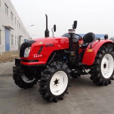 東風554輪式拖拉機