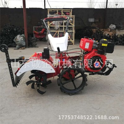 新型四驅(qū)微耕機(jī)手扶式柴油田園管理機(jī)四驅(qū)后旋農(nóng)用旋耕機(jī)工廠直銷