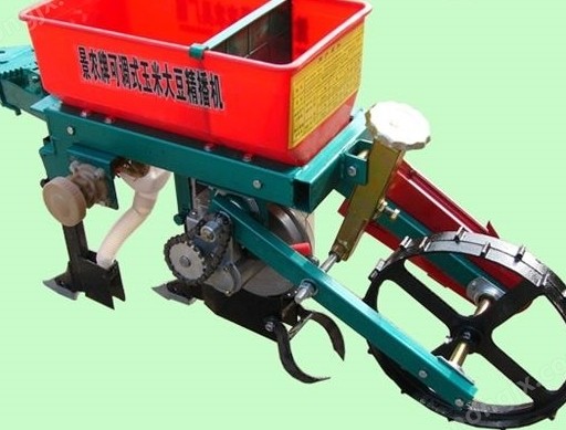 手扶拖拉機(jī)玉米精播機(jī)