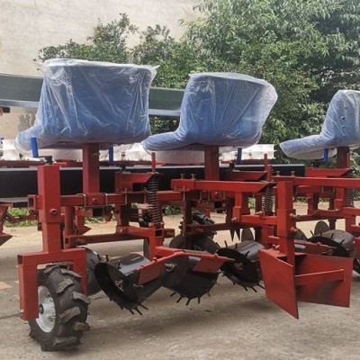 三行藥材移栽機