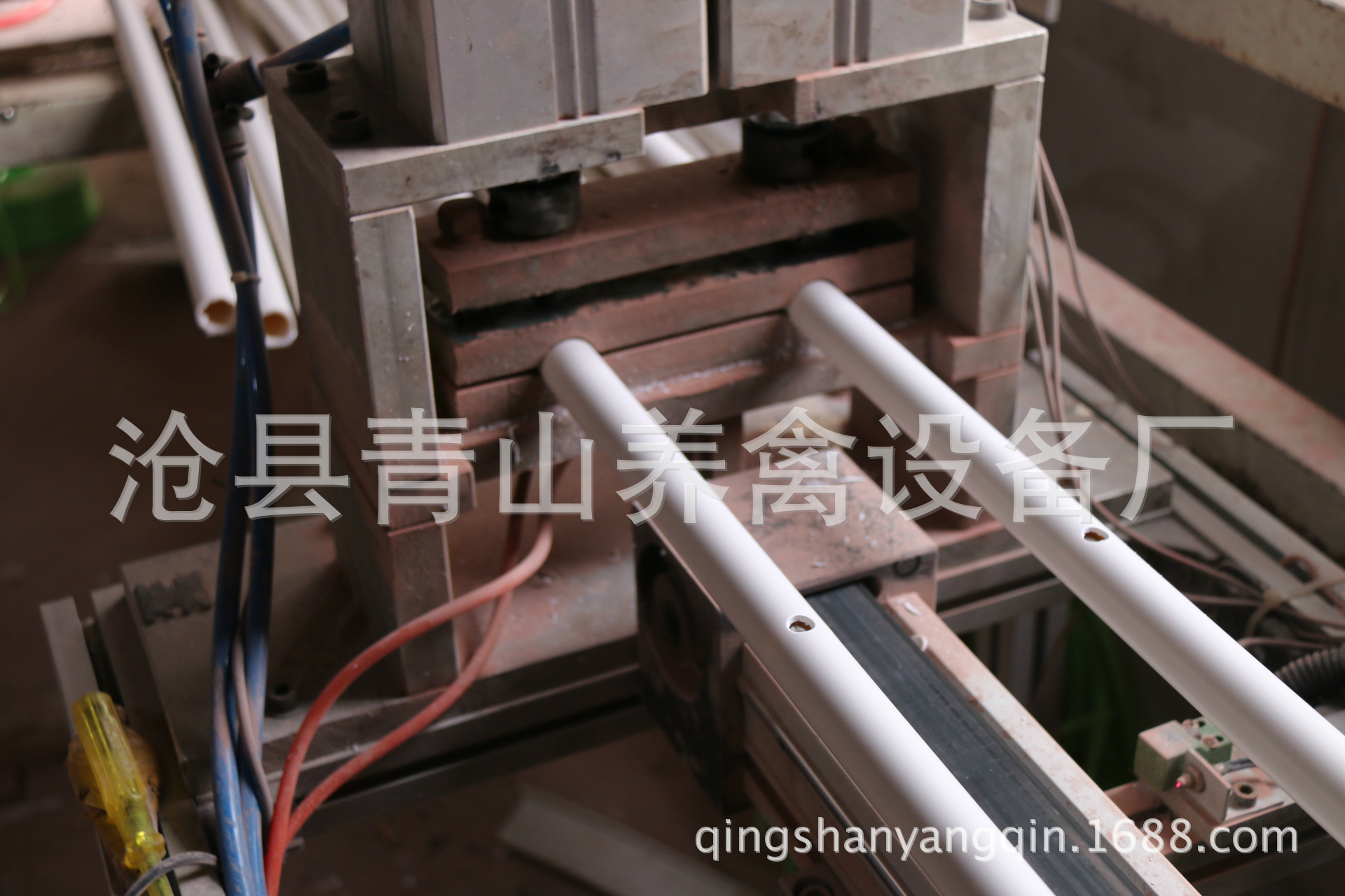 供應養雞水線 全自動養雞水線 肉雞養殖設備 平養雞料線 水線