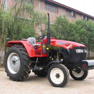 900輪式拖拉機