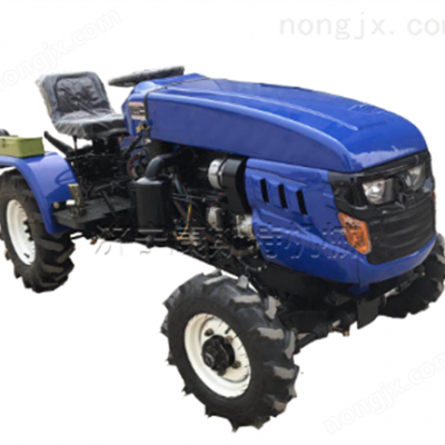 小型四輪拖拉機(jī)