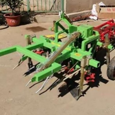 黑山建國(guó)4HW-2(990)型花生挖掘機(jī)