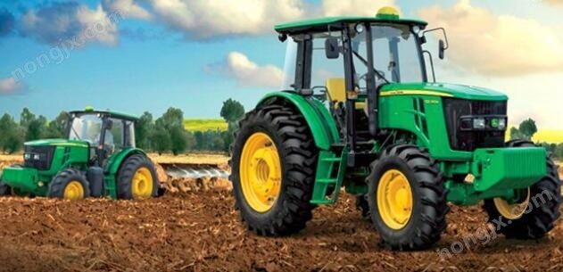 約翰迪爾6B-1404拖拉機(jī)
